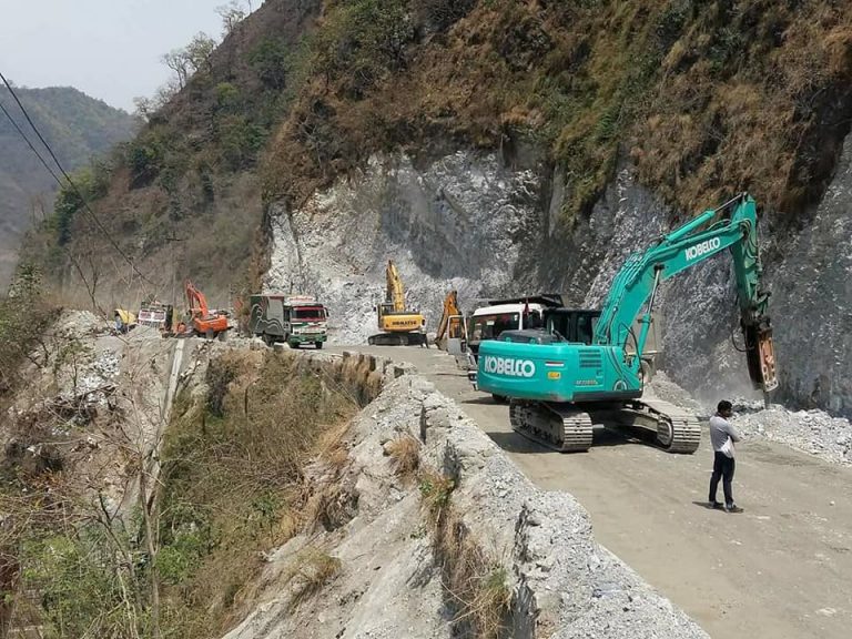 नारायणगढ–मुग्लिन सडक आजदेखि पुनः दैनिक ६ घण्टा बन्द