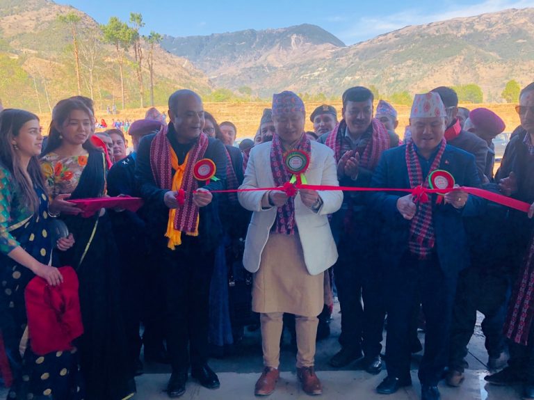 अग्नी ग्रूप ओखलढुंगामा, महिन्द्राको शोरुम र सर्भिस सेण्टर शुरु