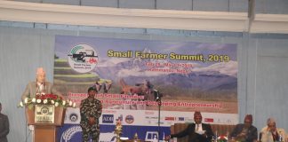 अर्थमन्त्रीको कृषकलाई आह्वान : संगठिन खेतिमा आउनुहोस