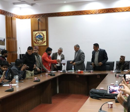 पुनर्निर्माण प्राविधिकको आन्दोलन स्थगित, आजैदेखि काममा फर्किने