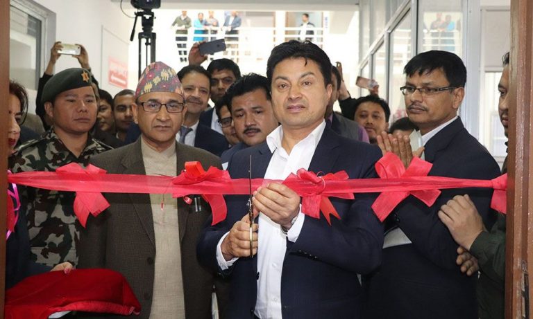 विदेशमा रहेका कामदारका समस्या सुन्न कल सेण्टर