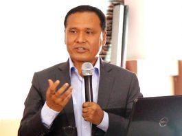 ठेक्का किन नताेड्ने भन्दै सूचना निकालेपछि सम्पर्कमा आउन थाले व्यवसायी