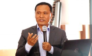 ठेक्का किन नताेड्ने भन्दै सूचना निकालेपछि सम्पर्कमा आउन थाले व्यवसायी