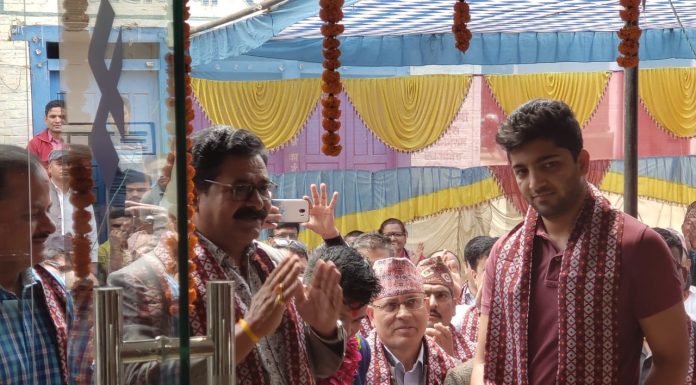 एचएच बजाजको नयाँ शोरुम अर्घाखाँचीमा