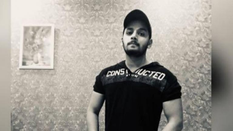 ‘टिक टक’ बनाउँदा आफ्नै साथीलाई गोली चलाएपछि…