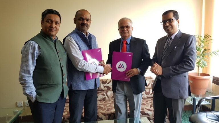 यूनाइटेड फाइनान्सले महालक्ष्मी लाईफ इन्स्योरेन्सको बीमा योजना बिक्री गर्ने
