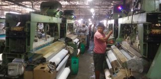 कपडाको बजार साढे ३ खर्ब, ९० प्रतिशत कपडाको कर खै ?