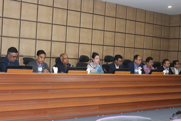 विद्युत प्राधिकरणविरुद्ध मिडियाको शरणमा उद्योगी, ‘लेटर बम’ पठाएको गुनासो