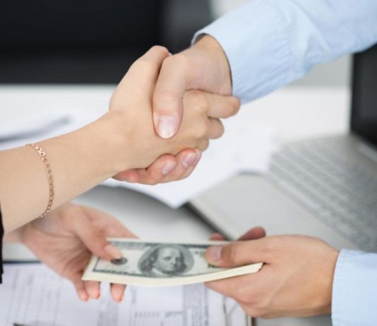 कर्जा-निक्षेप असन्तुलन अझै उच्च, निक्षेपमा १० र कर्जामा १६.५ प्रतिशत वृद्धि