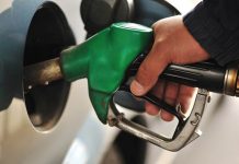 शिल काटेर पेट्रोलियम पदार्थ बिक्री गरेको आरोपमा पेट्रोल पम्पमा शिलबन्दी