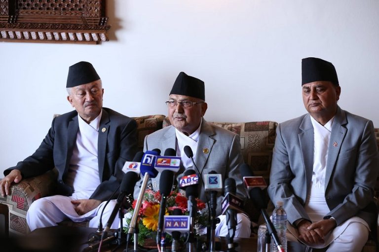 यूरोपबाट फर्केपछि प्रधानमन्त्रीले भने– सरकारले जनता रुवाउने होइन हसाँउने काम गर्छ