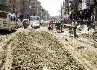 स्थानीयवासीकाे आन्दोलनपछि थली साँखु सडक तत्काल स्तरोन्नति गर्ने सहमति