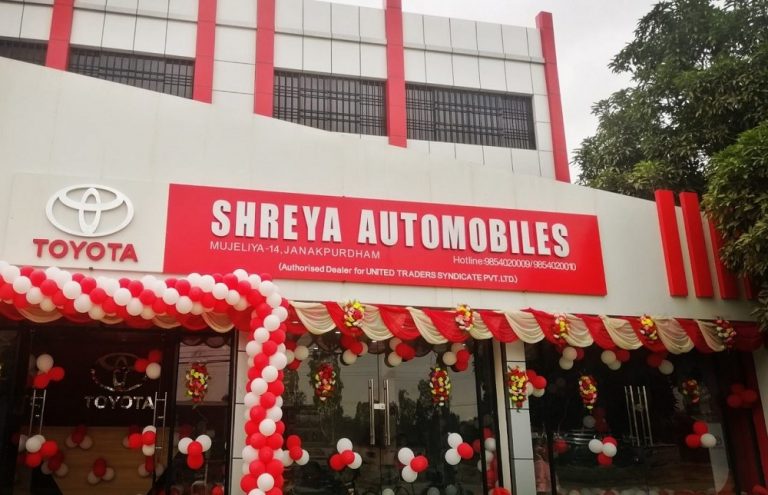 जनकपुरमा टोयोटाको शोरूम, उद्घाटनकै दिन ७ वटा गाडी बिके
