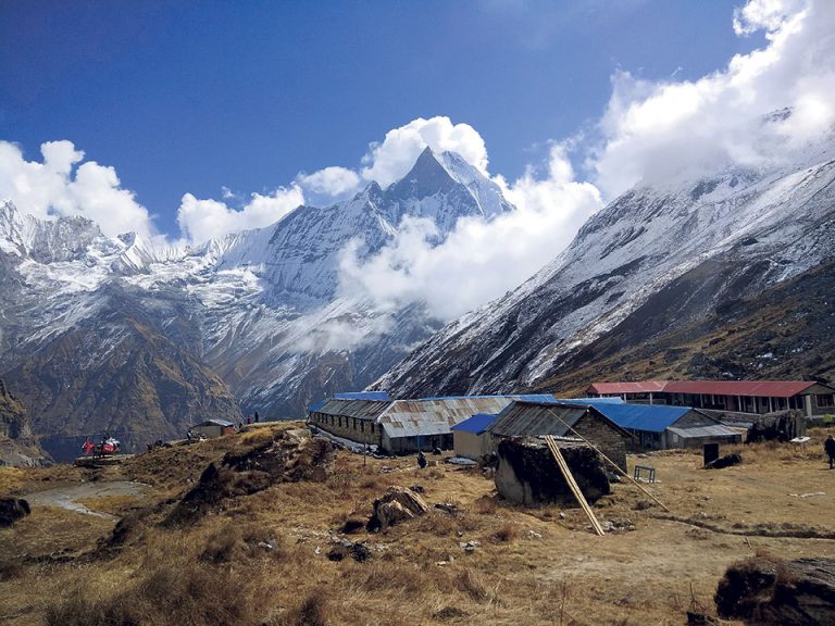 अन्नपूर्ण क्षेत्रमा सिसा र प्लाष्टिक लैजान प्रतिवन्ध