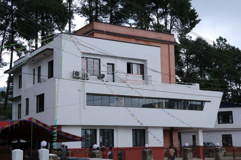 ७० वटा सरकारी भवनको पुनर्निर्माण सकियाे, ५० वटा पुससम्म