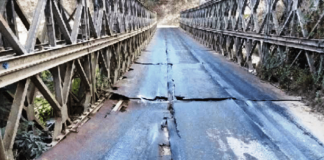 बेनी–जोमसोम सडकको बेलिब्रिज भत्कने अवस्थामा