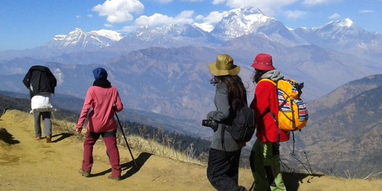 एक वर्षमा तीन लाख विदेशी पर्यटकले भ्रमण गरे गण्डकी प्रदेश