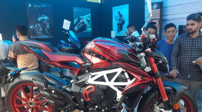 नाडा अटो शोमा विशेष आकर्षण: ७४ लाख पर्ने अगस्टाकाे ब्रुटल ८०० मोटरसाइकल