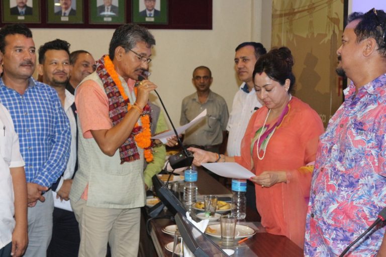 महासंघको कोषाध्यक्षमा केसी निर्वाचित