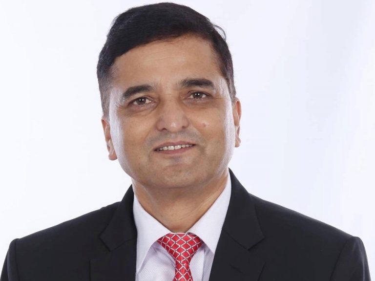 पर्यटनमन्त्रीकाे आग्रहः सम्पूर्ण नेपालीले फेसबुक, ट्वीटरमा भ्रमण वर्षको लोगो राखाैं