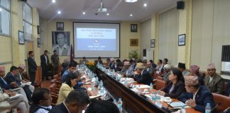 राजनीतिक संरक्षणले ठेकेदारको दादागिरी, प्रम ओली भन्छन् – बेइमान ठेकेदारले देश डुबाए