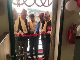 हिले पुग्यो ग्लोबल आईएमई, साना व्यवसायीलाई सहयोग गर्न मेयरको आग्रह