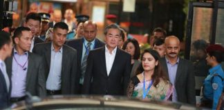 चिनियाँ विदेशमन्त्री काठमाडौंमा, राष्ट्रपति र प्रधानमन्त्रीलाई भेट्ने