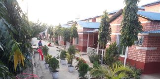 नेपाल भ्रमण वर्षमा घुम्न आउने पर्यटकको स्वागत गर्न यसरी जुट्यो मुसहर बस्ती (फोटो फिचर)