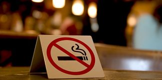 धुम्रपान गर्ने मानिसलाई कोरोना संक्रमणको खतरा तीनगुणा बढी