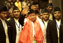 उपराष्ट्रपतिको तिहार पुख्र्यौली घरमा