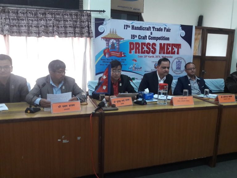 हस्तकला ब्यापार मेला तथा प्रतियोगिता मंसिर १२ गतेबाट, २ सय भन्दा धेरै स्टल