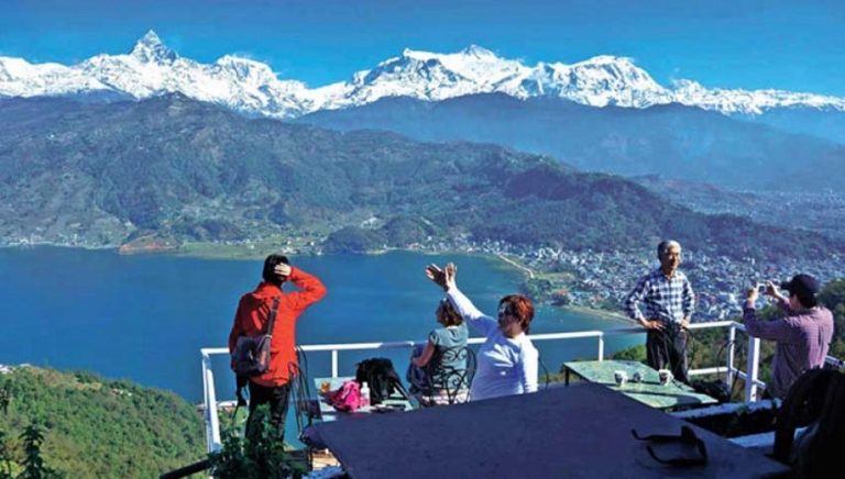 गण्डकी प्रदेश घुम्ने पर्यटक ३३ प्रतिशत बढे