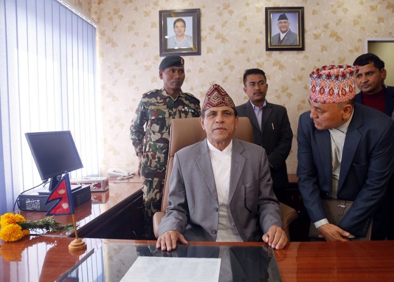 ‘विकासको ब्रेकिङ प्वाईन्ट कृषि मन्त्रालय मैले रोजेको हुँ, लोभ र डरमा पर्दिनँ’