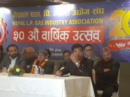 आयल निगमको निजीकरण हुँदैन, पेट्रोलियम कारोबारसम्बन्धी ऐन नियम छिट्टै