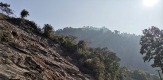 नारायणगढ–मुग्लिन सडक अझै दुई हप्ता बन्द हुने