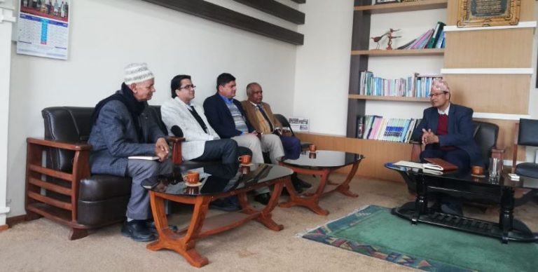 सामाजिक सुरक्षा कार्यक्रमका विषयमा परिसंघ र श्रम सचिवबीच छलफल
