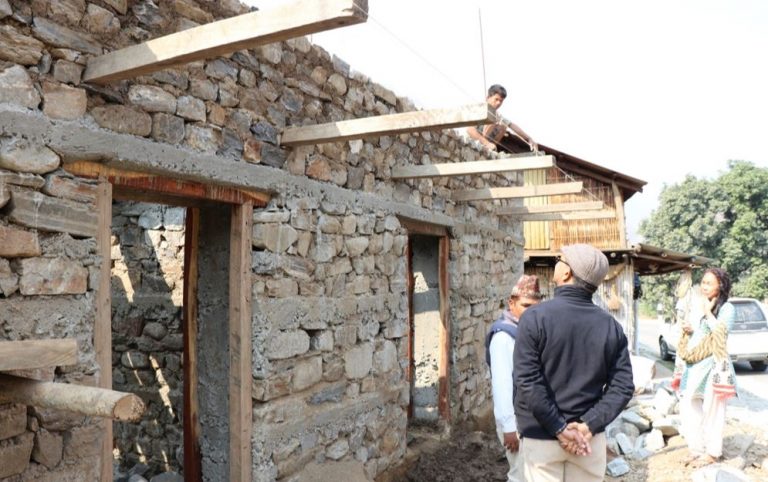 भूकम्पपछिको पुनर्निर्माणमा ६ खर्ब ८५ अर्ब खर्च, ७ लाख घर बन्दै