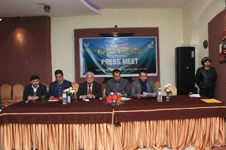 बन्दीपुरमा ‘फुड फेष्ट’ हुँदै, विशेष छुटको व्यवस्था