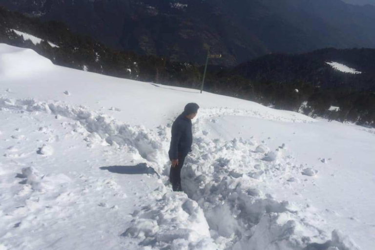 गोसाइँकुण्ड पदयात्रामा हराएका दुई युवाको शव फेला