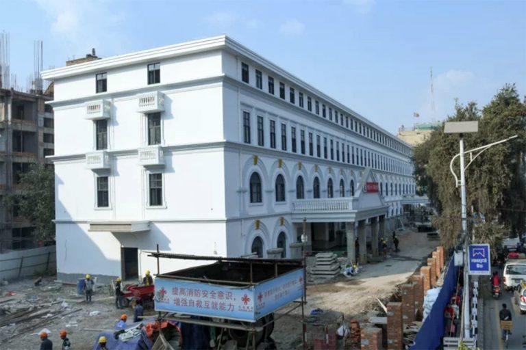 सकियो दरबार हाइस्कुल पुनर्निर्माणको काम
