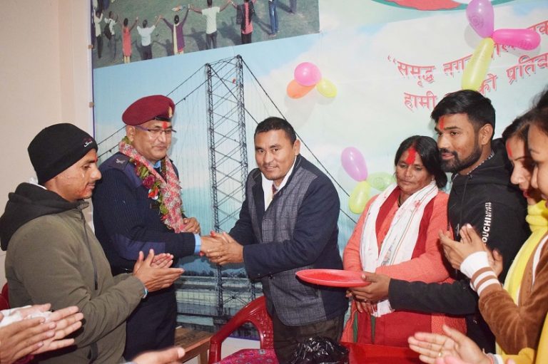 दोधारा चाँदनीमा प्रहरी निरिक्षकलाई स्वागत