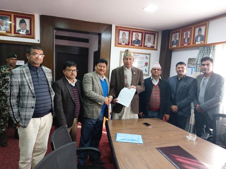 गुणस्तरीय प्लाइउड उत्पादन गर्न आवश्यक : अर्थमन्त्री