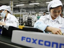 विश्वभर मास्कको खपत बढ्यो, कोरोना प्रतिरोधी मास्क बनाउँदै फक्सकन