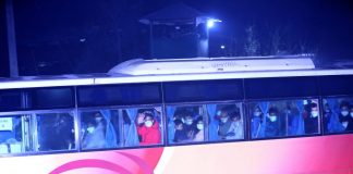 १६ दिनपछि ‘नेपाल सरकार जिन्दावाद’ भन्दै घर फर्किए क्वारेन्टाइनमा बसेका १७५ नेपाली