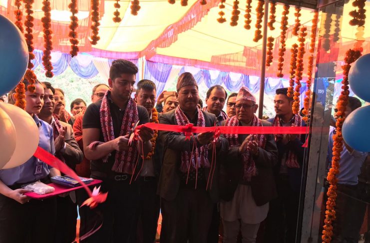 बजाज मोटरसाइकलको नयाँ शोरुम प्यूठानमा