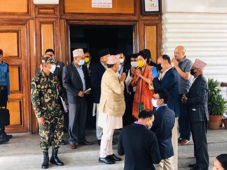 महासंघले दियो कोरोना कोषमा ५९ लाख, श्रमिकलाई खाद्यन्न सहयोग गर्ने