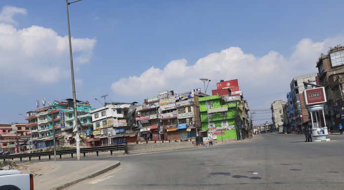 काठमाडौंमा रोकिएकाहरु शुक्रबार र शनिबार बाहिर जान पाउने