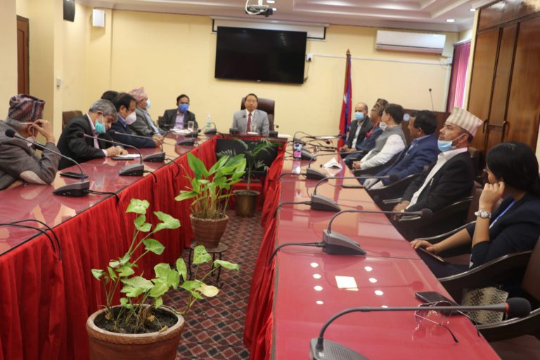 कोरोना कोषमा इप्पानको  एक करोड ११ लाख आर्थिक सहयोग