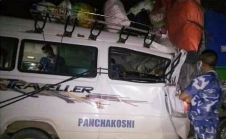 बाँकेमा भएको सवारी दुर्घटनामा १२ जनाको मृत्यु, ५ को अवस्था गम्भीर