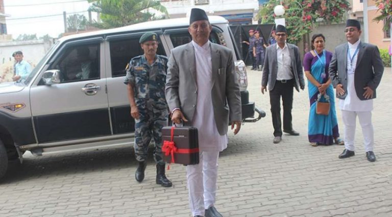 सातवटै प्रदेशको बजेट घोषणा हुँदै, देशको राजधानी रहेको प्रदेशको प्राथमिकतामा के ?